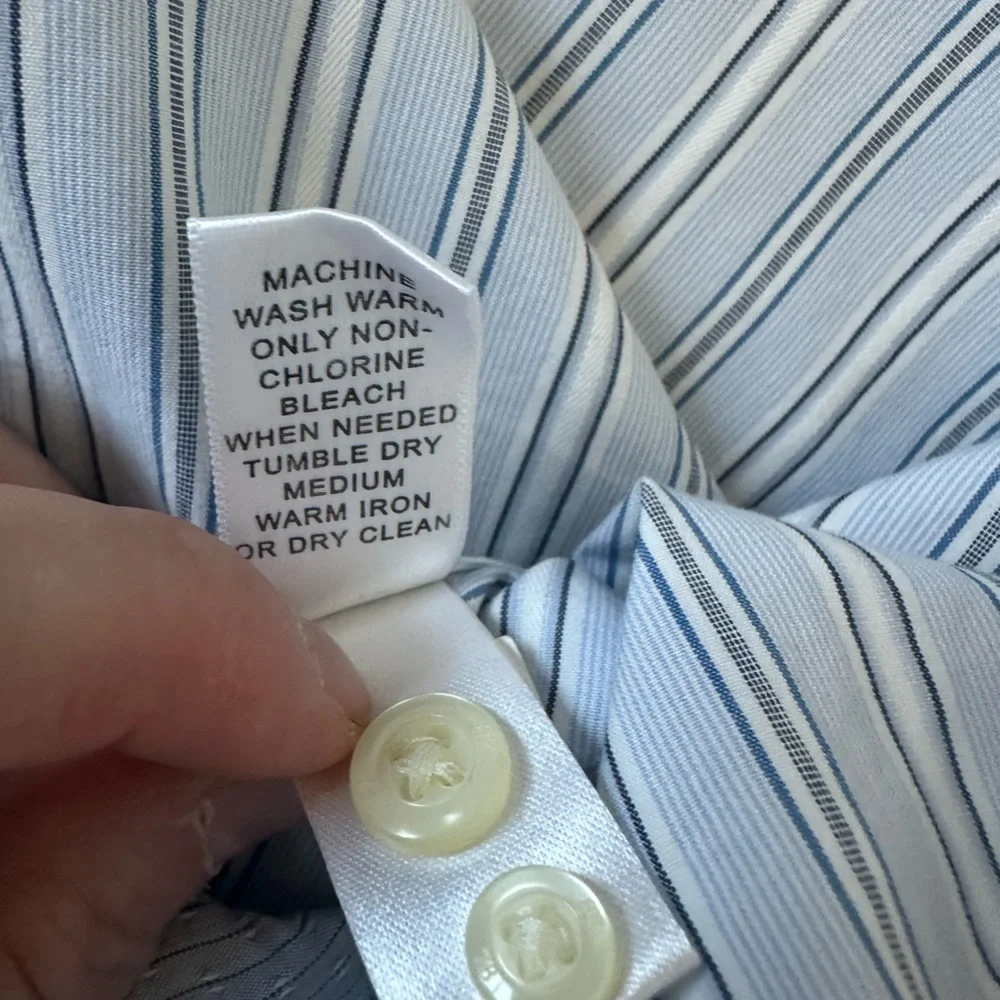 Banana Republic Classic Fit Blue White Stripe Dress Shirt Large